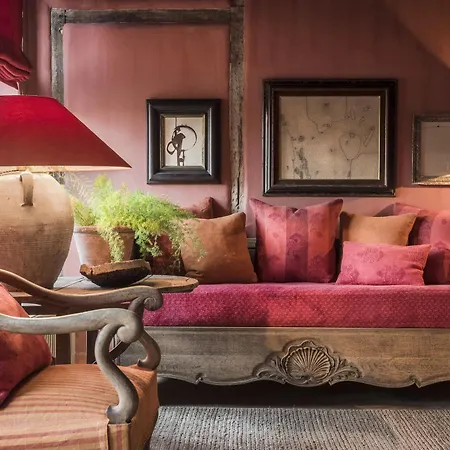 Hign-end Getaway In Heart Of Medieval - Katelijne Brugge