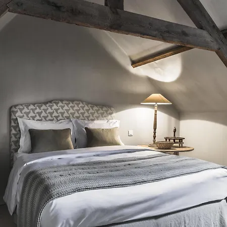 Hign-end Getaway In Heart Of Medieval - Katelijne Bruges